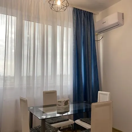 Mamaia Spotlight Apartment Năvodari